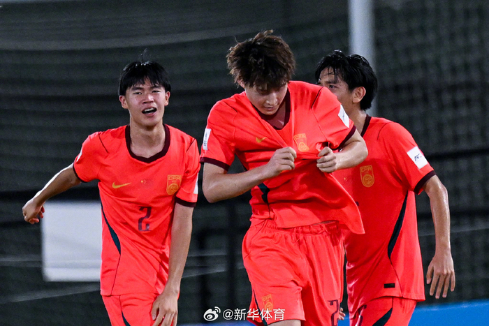 保利体育官方入口-体育时评：少年突围向未来——U17男足重返世少舞台|中国足球|中国队|世少赛|新华社|卡塔尔世界杯_新浪体育_新浪新闻